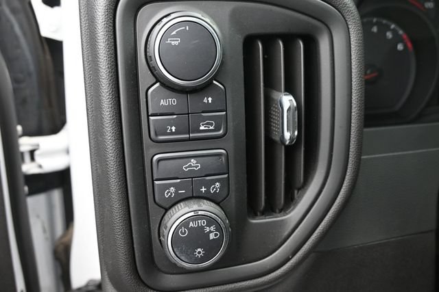 Used 2025 Chevrolet Silverado 1500 Custom AWD/4WD image 38