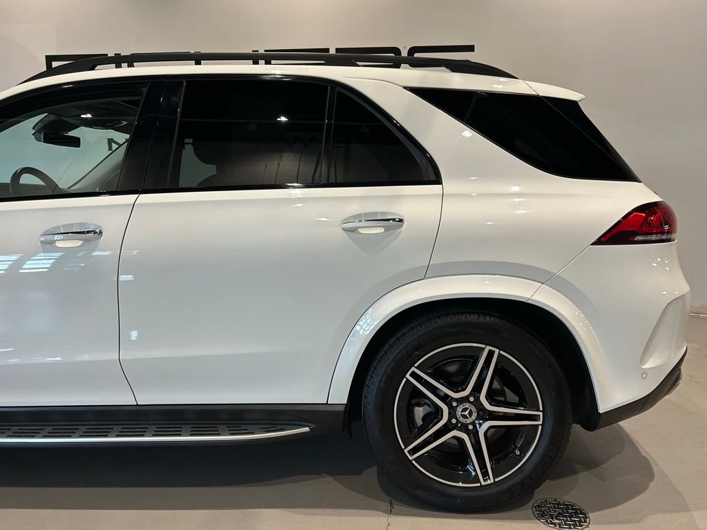 Used 2020 Mercedes-Benz GLE 580 4MATIC w/ MBUX Technology Package image 4