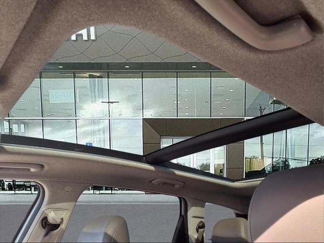 Used 2019 Hyundai Santa Fe Limited image 16