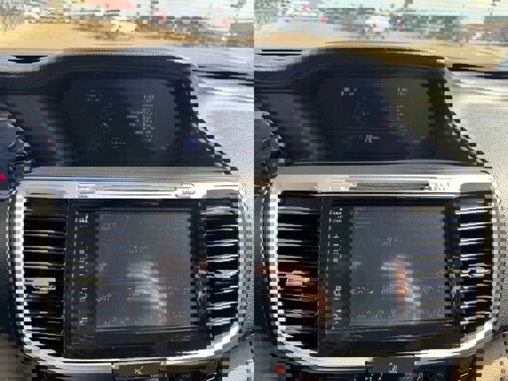 Used 2016 Honda Accord Touring image 15