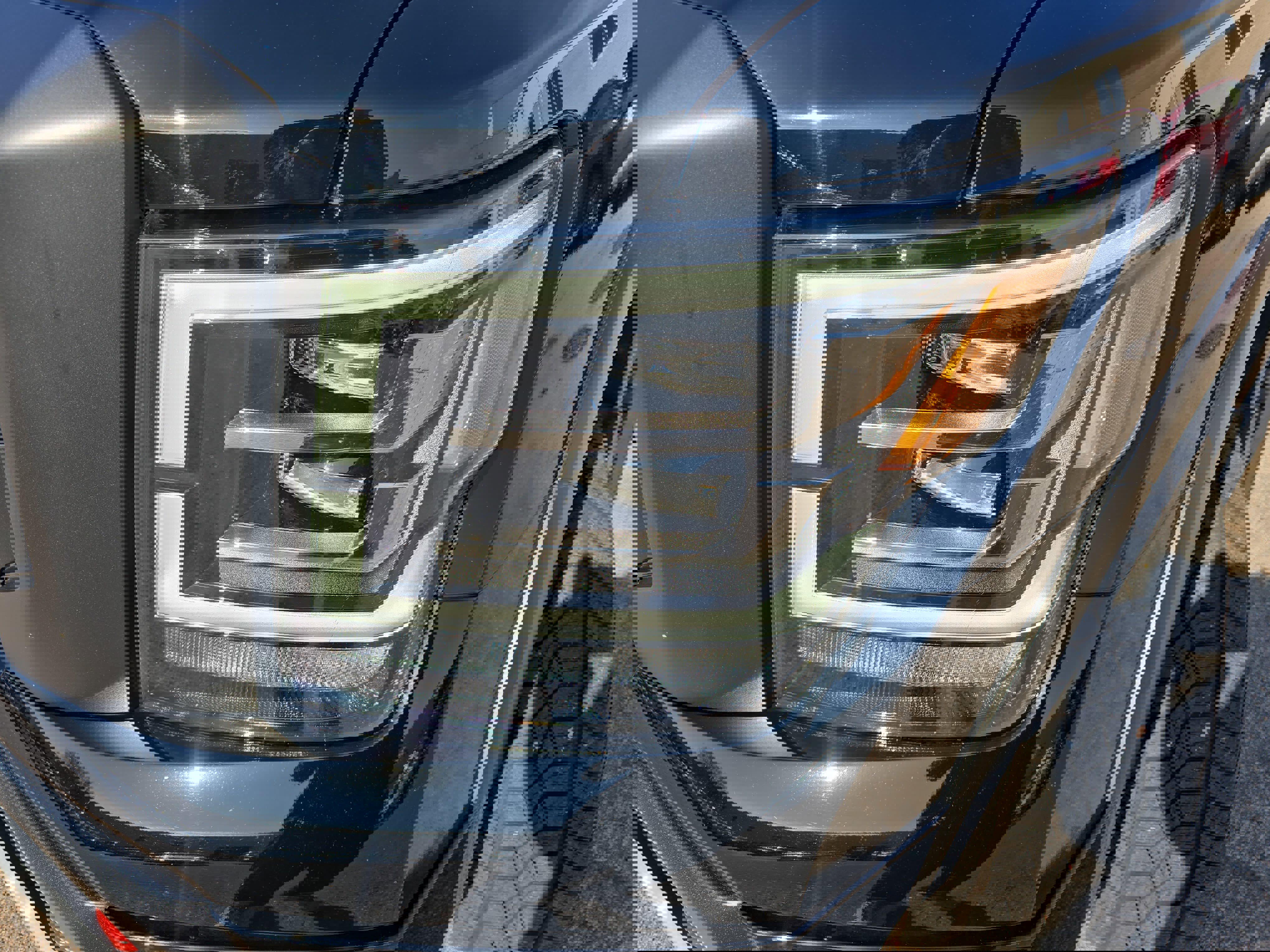 Used 2023 Nissan Titan PRO-4X w/ Pro-4x Convenience Package image 34