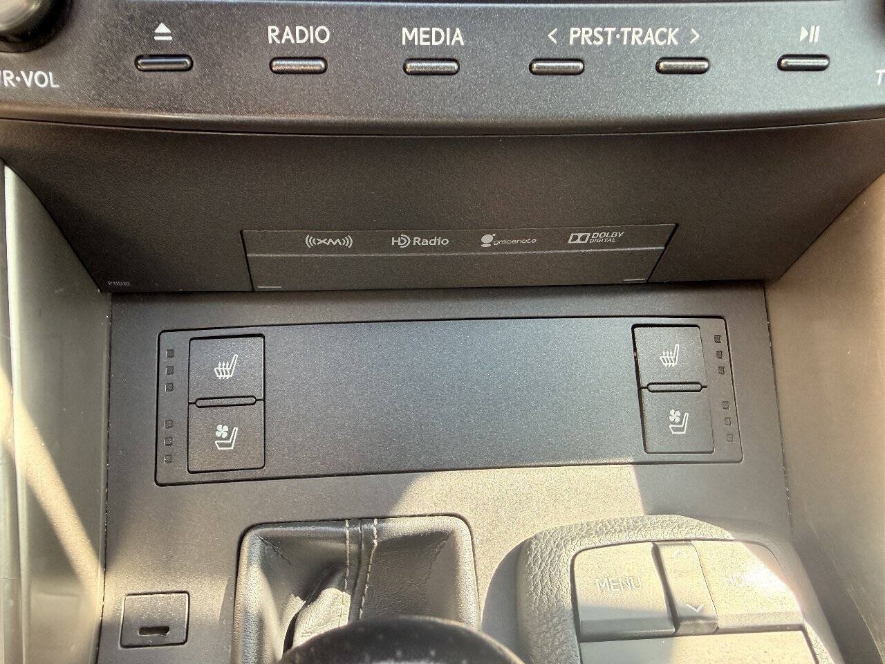 Used 2016 Lexus IS 350 w/ F Sport Package RWD image 27