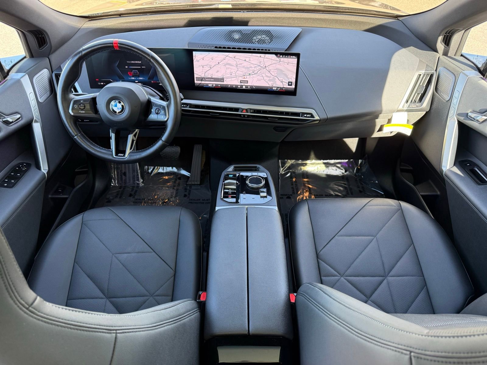 Used 2025 BMW iX M60 image 34