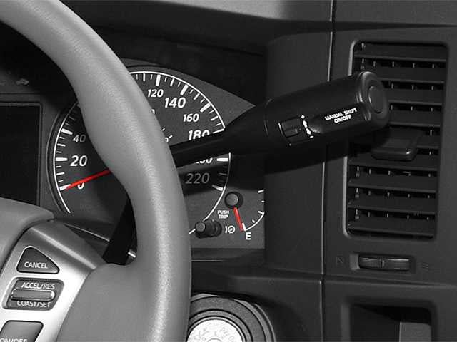 Used 2014 Nissan NV 2500 SV w/ Side & Curtain Airbag Package RWD image 11