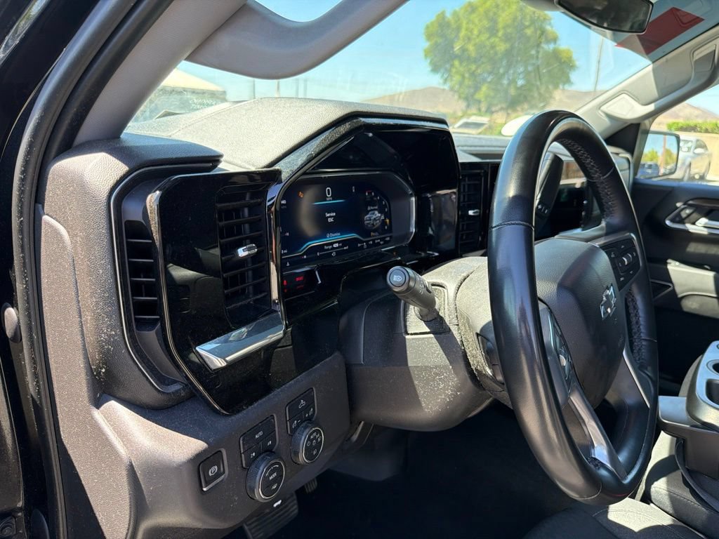 Used 2023 Chevrolet Silverado 1500 RST AWD/4WD image 13