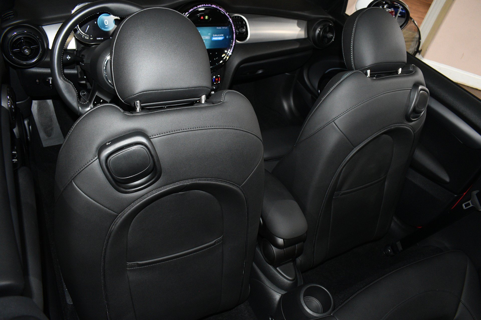 Used 2024 MINI Cooper S FWD image 15