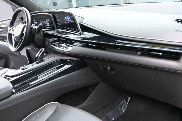 Used 2024 Cadillac Escalade Sport AWD/4WD image 34