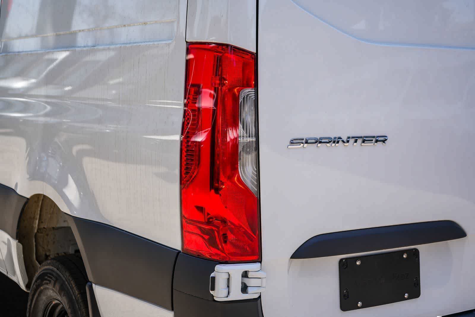 New 2025 Mercedes-Benz Sprinter 2500 image 10