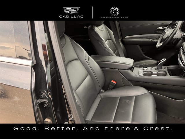 Used 2025 Cadillac XT4 Premium Luxury FWD image 25