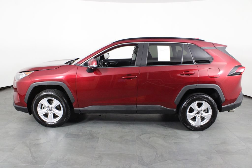 Used 2019 Toyota RAV4 XLE FWD image 13