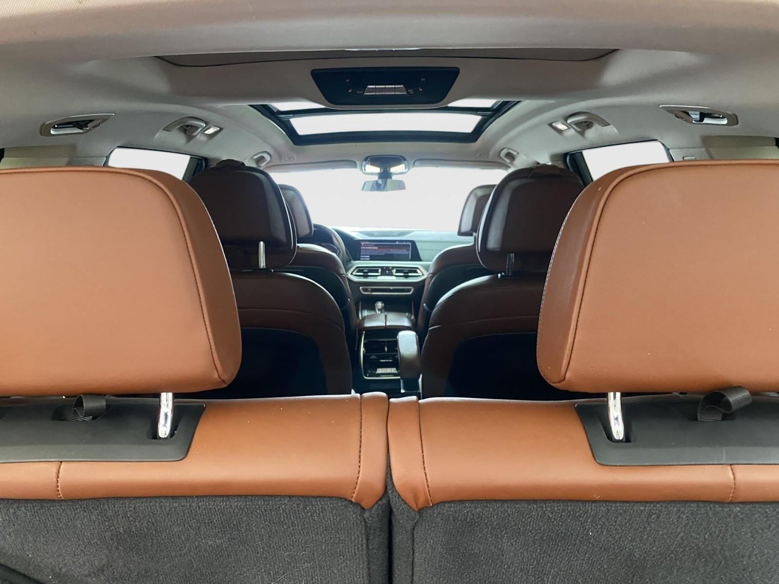 Used 2020 BMW X7 xDrive40i w/ Executive Package AWD/4WD image 18