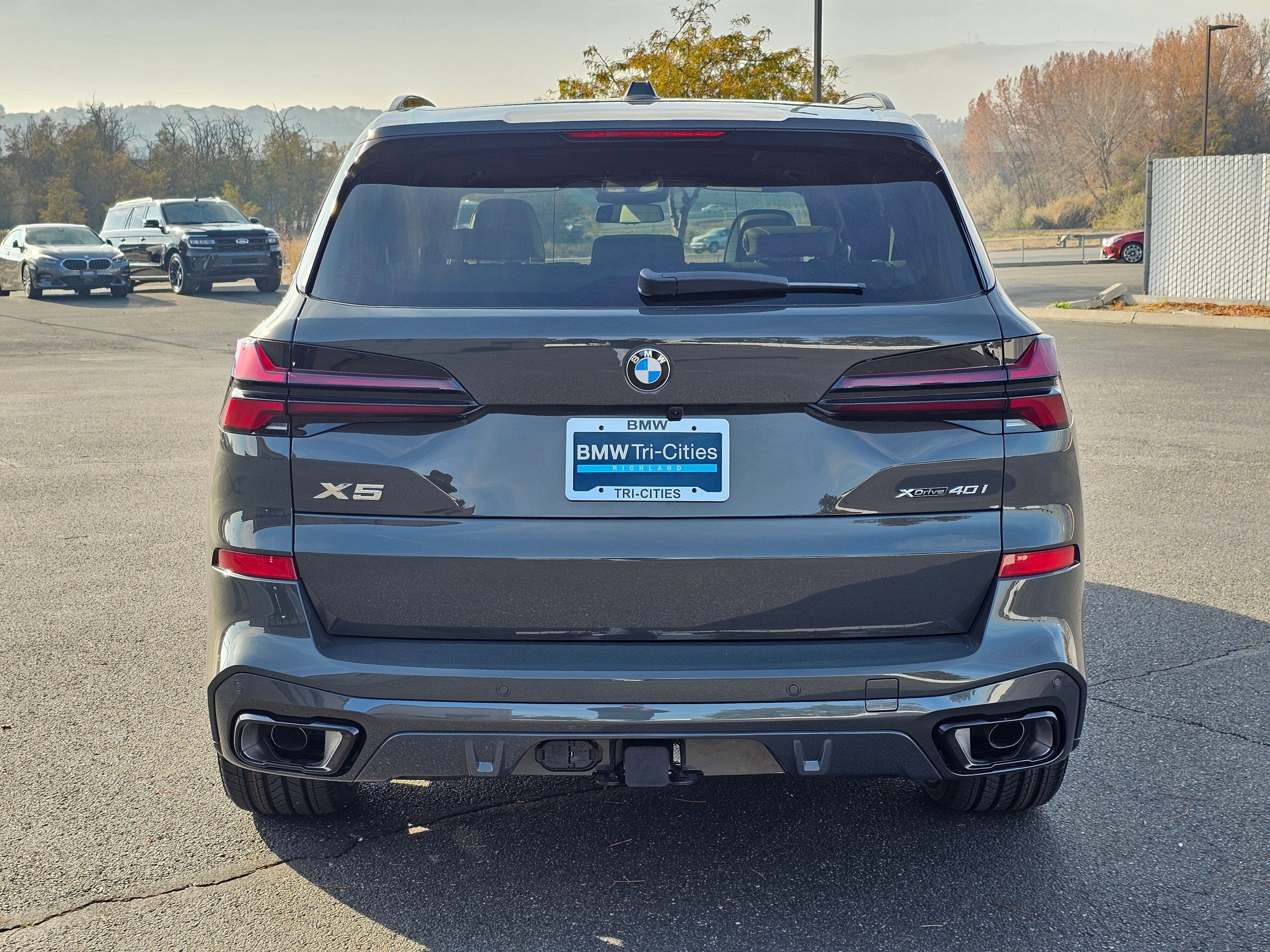 New 2026 BMW X5 xDrive40i w/ Executive Package image 5