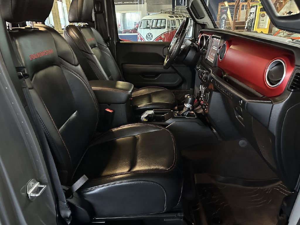 Used 2020 Jeep Wrangler Unlimited Rubicon w/ Advanced Safety Group image 12