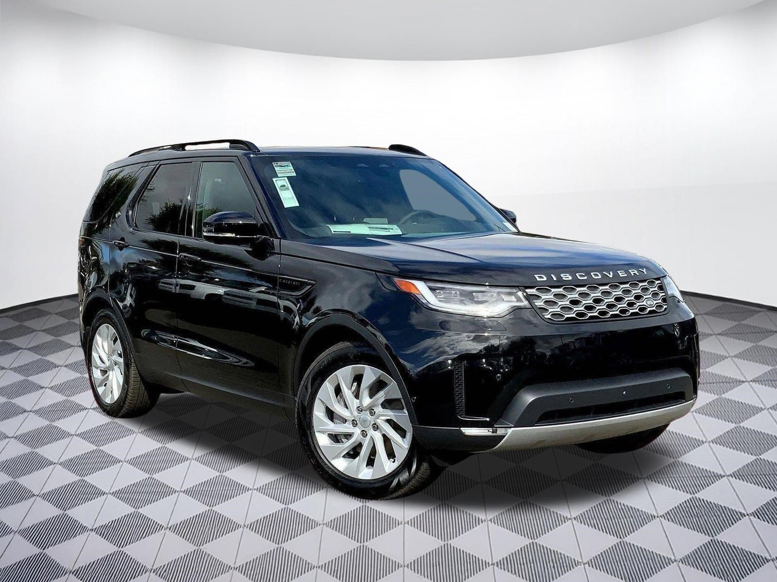 New 2025 Land Rover Discovery S AWD/4WD image 5