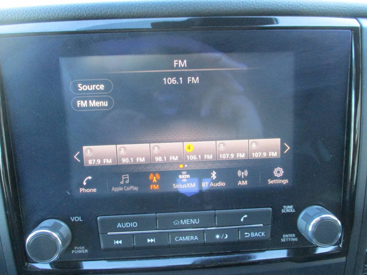 Used 2023 Nissan Titan S AWD/4WD image 34