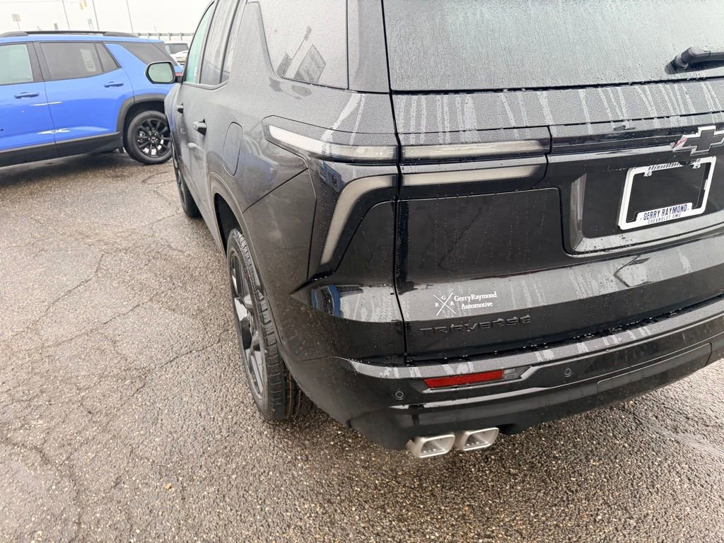 New 2026 Chevrolet Traverse RS w/ LPO, Floor Liner Package image 8