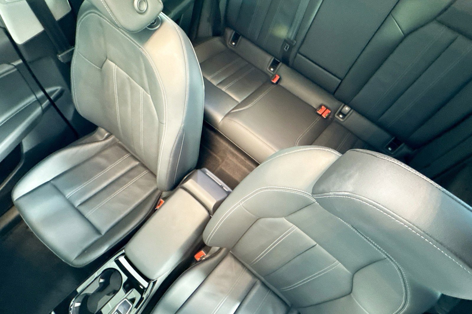 Used 2025 Audi Q6 e-tron Premium w/ Convenience Package image 19