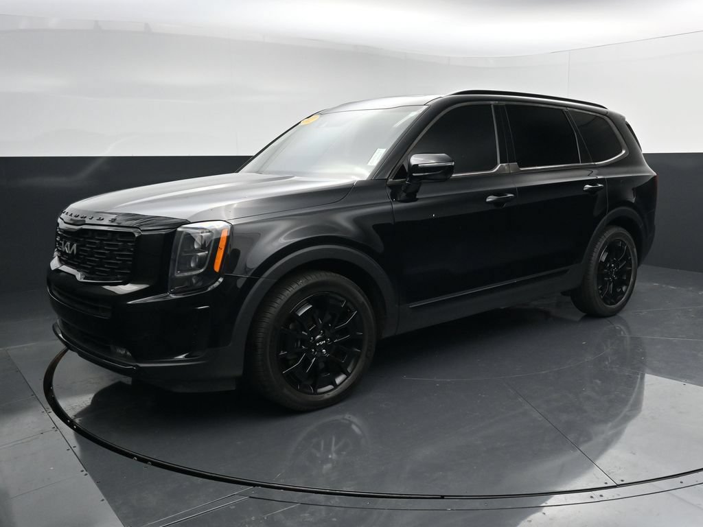 Used 2022 Kia Telluride SX w/ Nightfall Edition Package AWD/4WD image 4