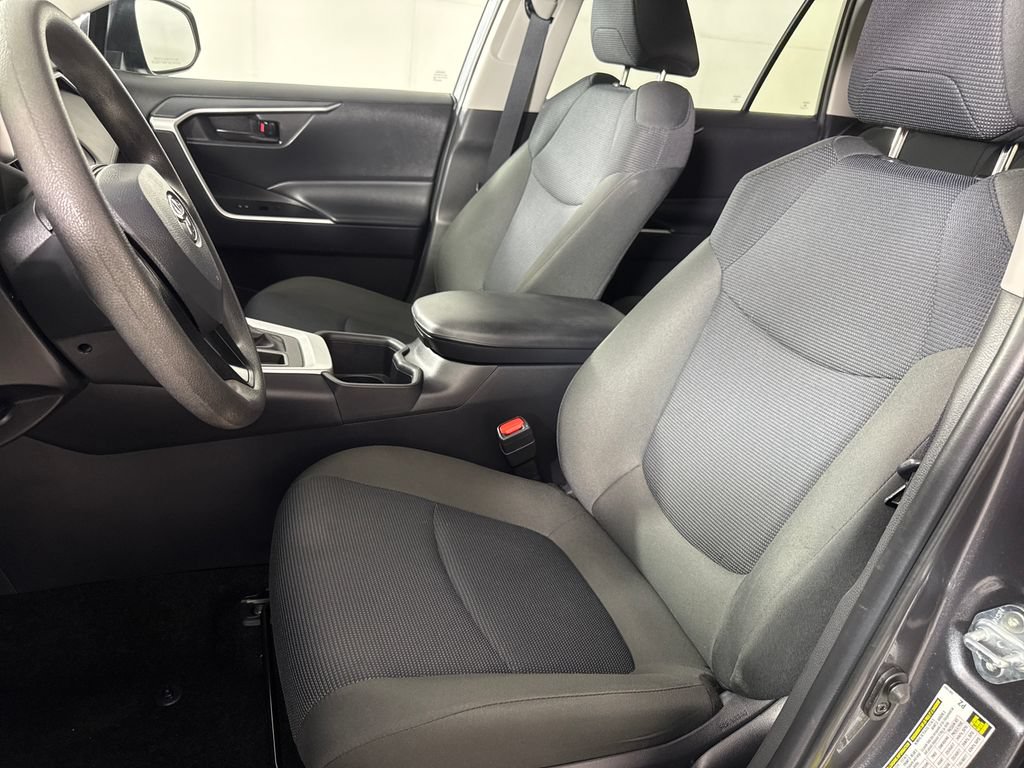 Used 2025 Toyota RAV4 LE FWD image 11