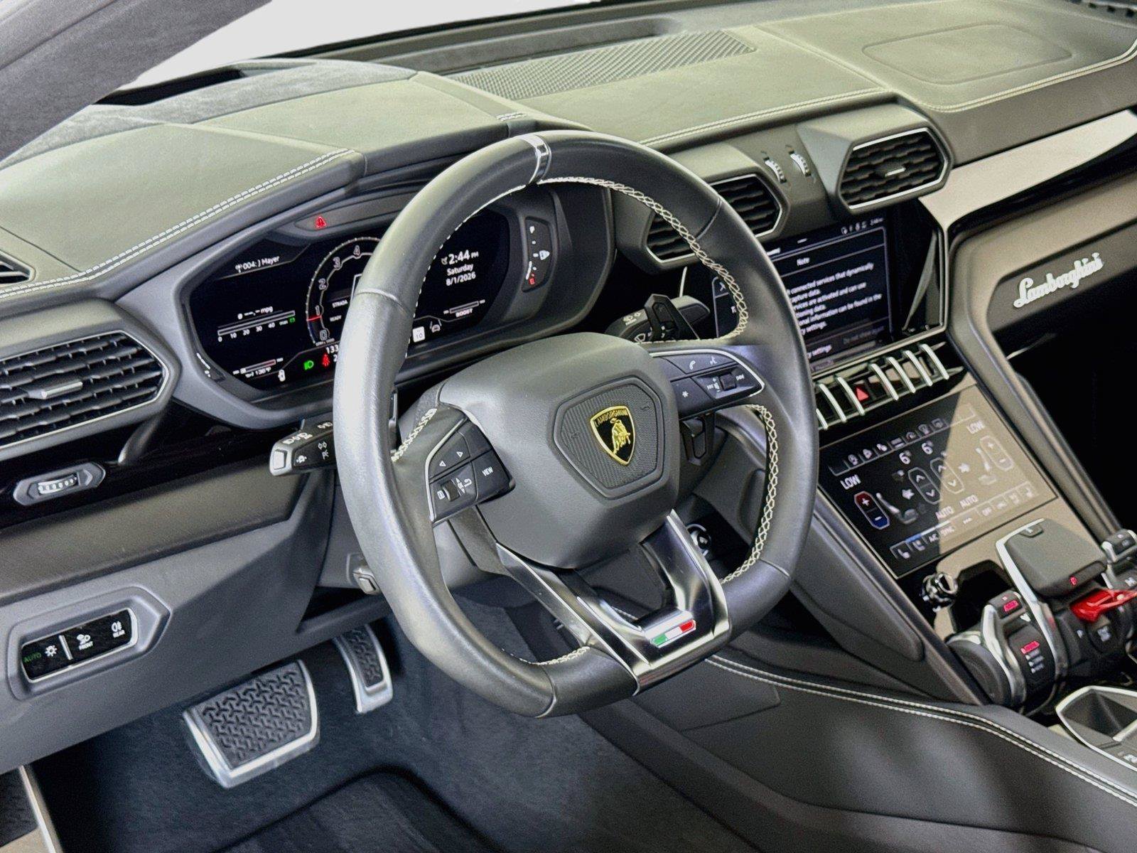 Used 2023 Lamborghini Urus S AWD/4WD image 16
