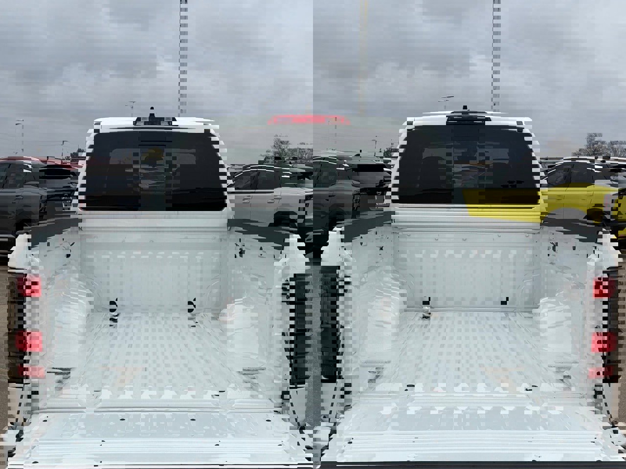 New 2026 Nissan Frontier SV image 18