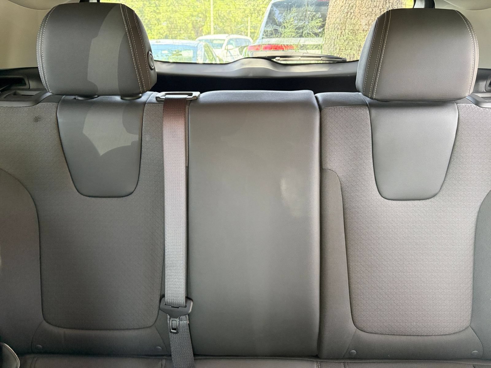 Used 2025 Buick Encore GX Preferred FWD image 37