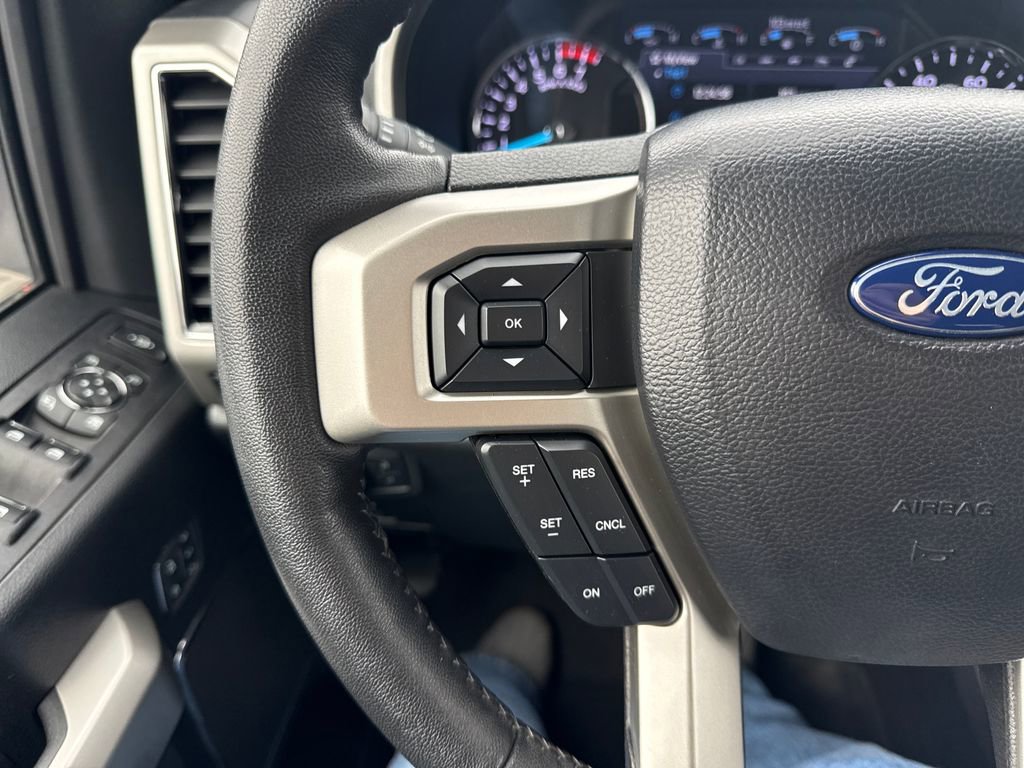 Used 2020 Ford F250 Lariat image 38