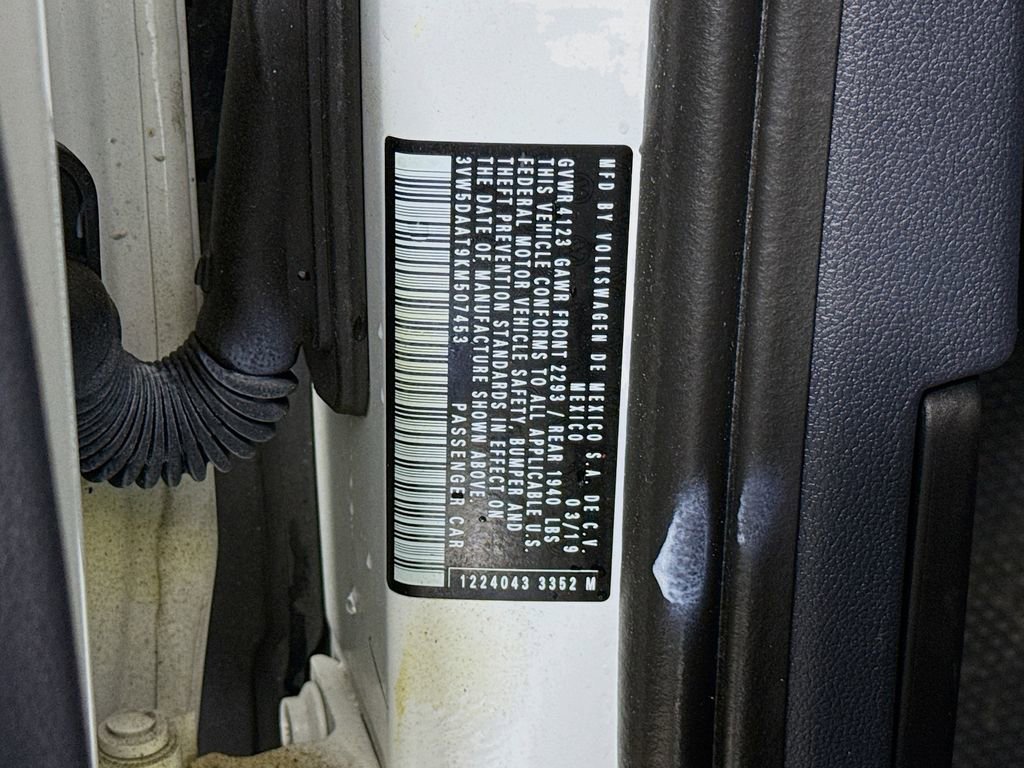 Used 2019 Volkswagen Beetle 2.0T Final Edition SEL image 31