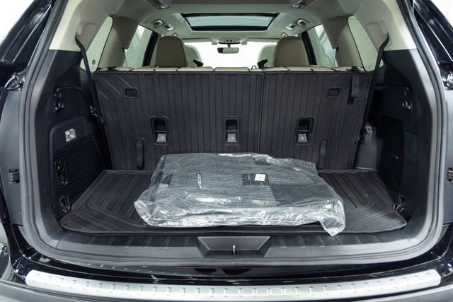 Used 2021 Subaru Ascent Limited w/ Technology Package AWD/4WD image 9