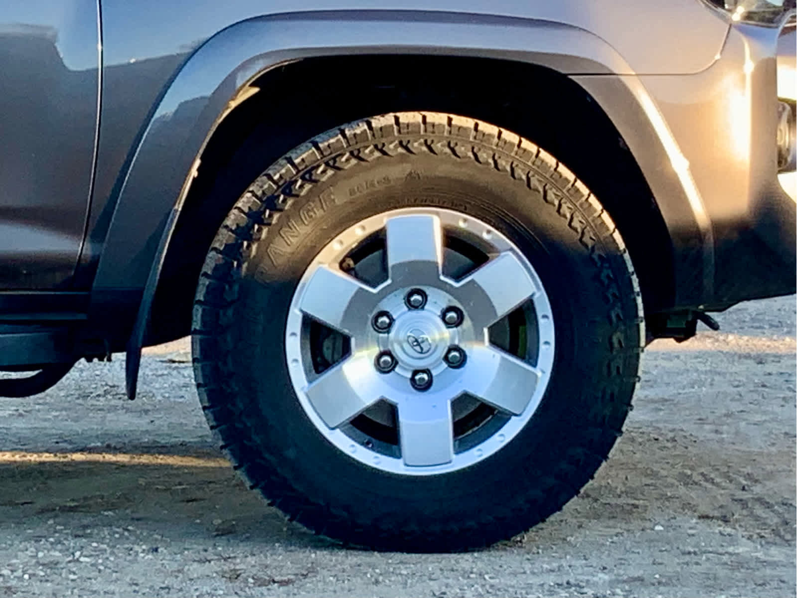 Used 2018 Toyota 4Runner SR5 image 19