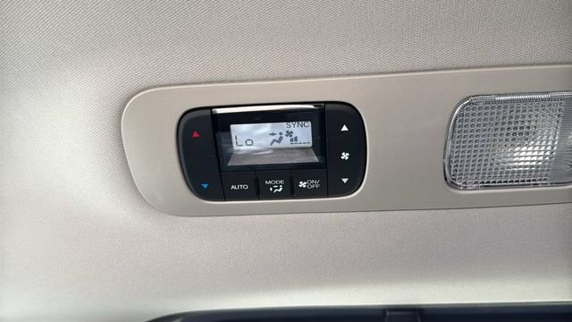New 2026 Honda Odyssey Touring image 28
