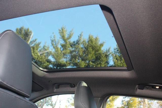 New 2026 BMW X2 xDrive28i w/ Convenience Package image 22