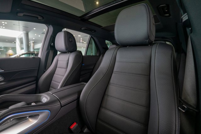 New 2025 Mercedes-Benz GLE 580 4MATIC image 14