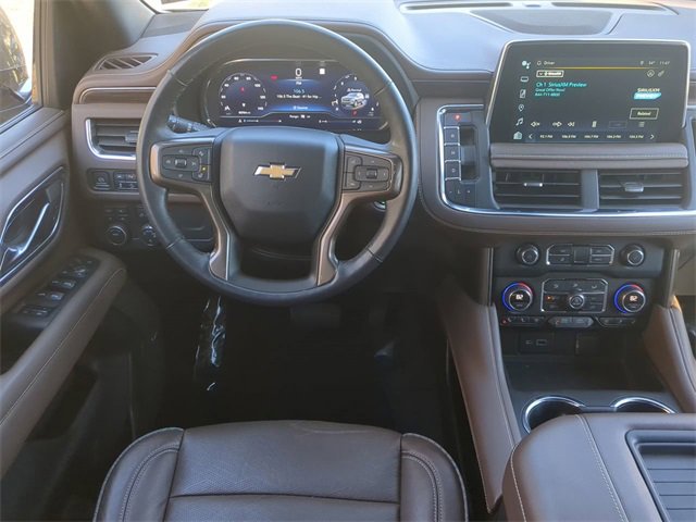 Used 2022 Chevrolet Suburban High Country image 15
