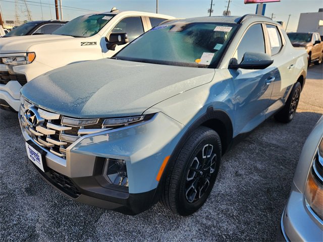 Used 2023 Hyundai Santa Cruz SEL Premium w/ Tow & Go Package image 3