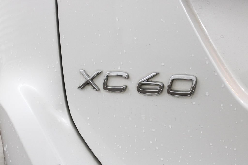 Used 2017 Volvo XC60 T6 Inscription w/ Advanced Package AWD/4WD image 31