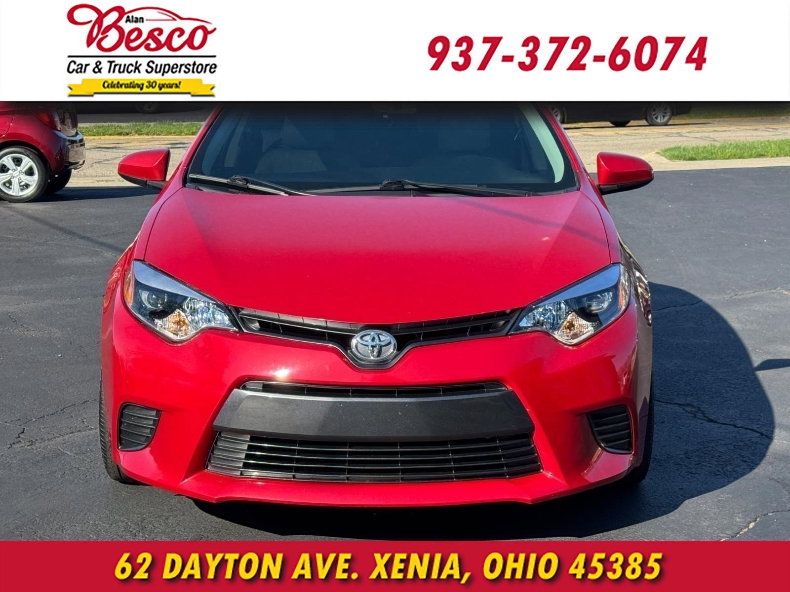 Used 2015 Toyota Corolla LE FWD image 2