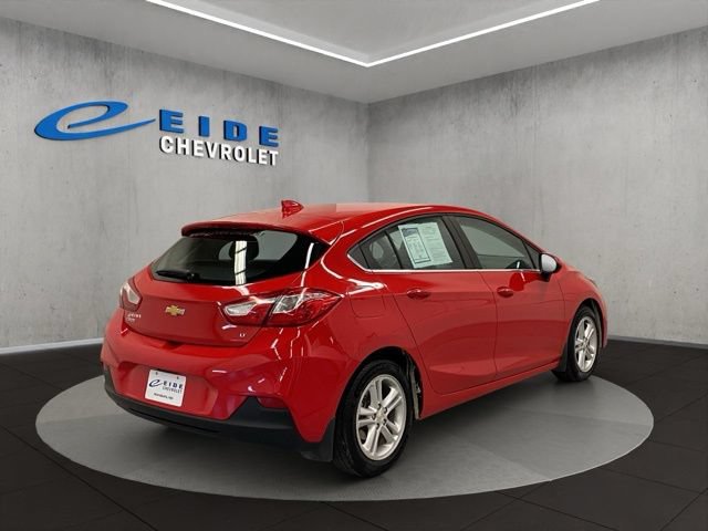 Used 2017 Chevrolet Cruze LT w/ Convenience Package FWD image 14