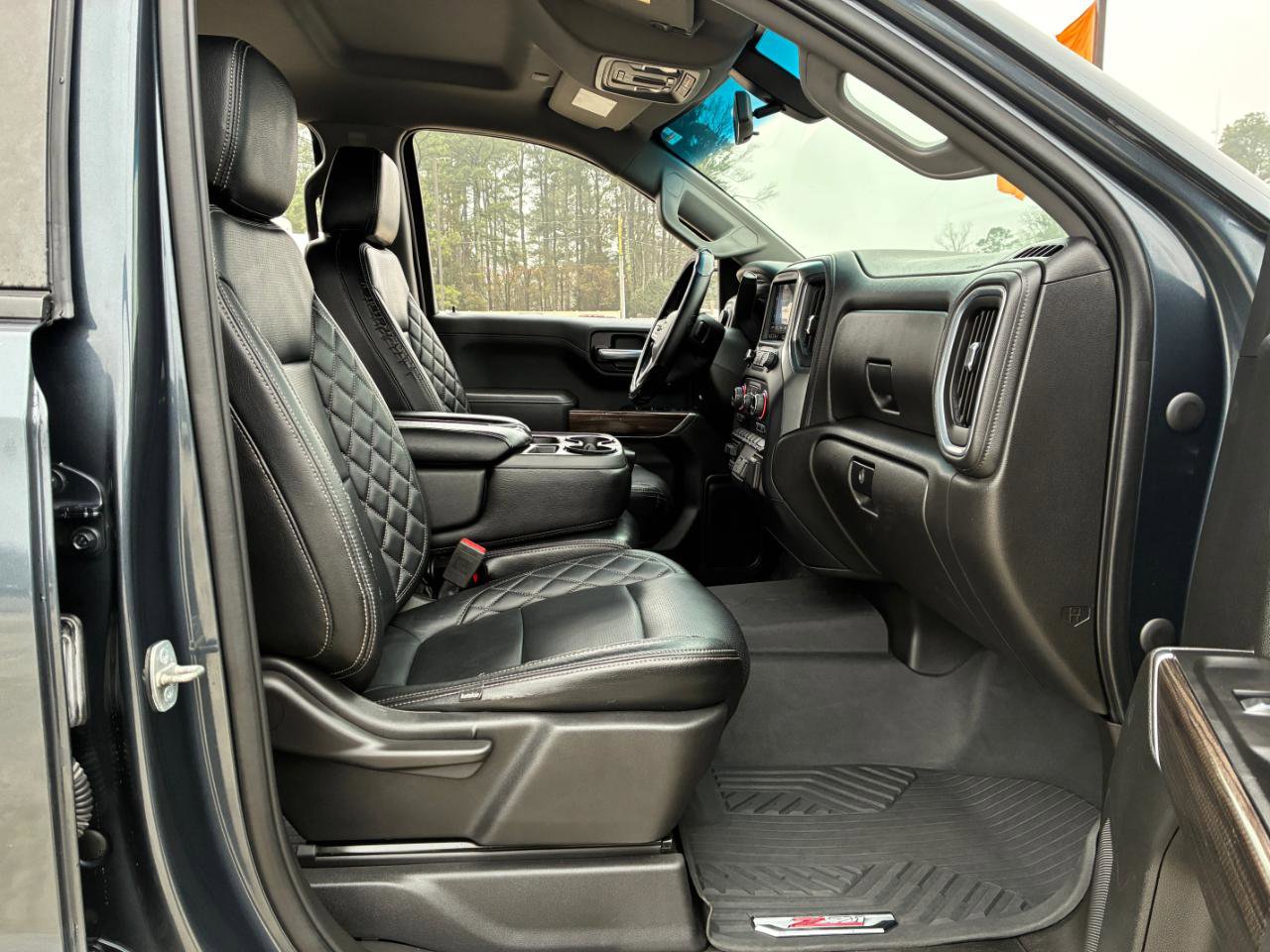 Used 2021 Chevrolet Silverado 1500 LT w/ Texas Edition Plus AWD/4WD image 16