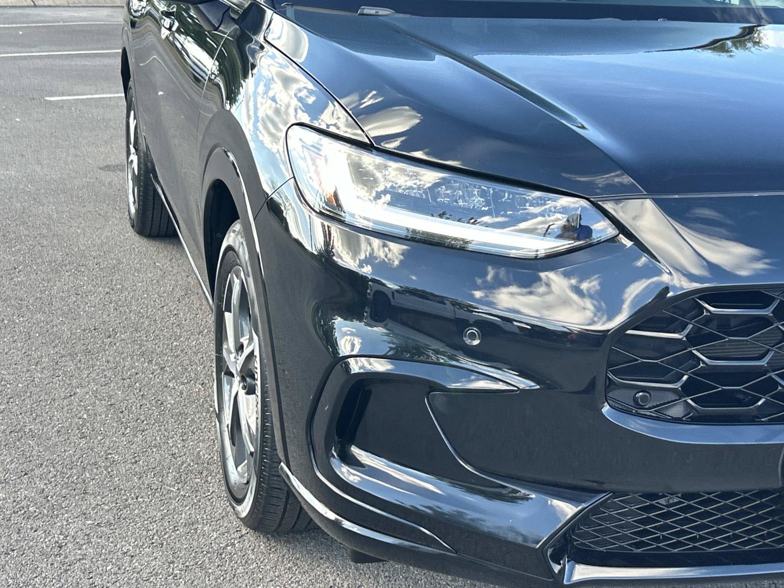 Used 2025 Honda HR-V EX-L image 10