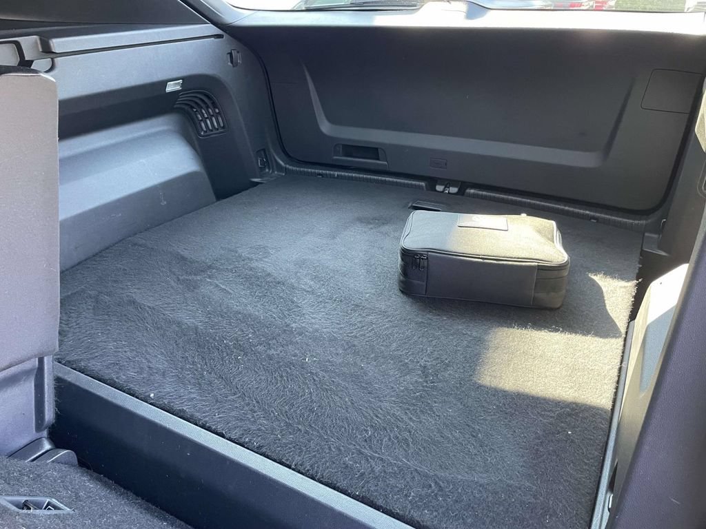 Certified 2022 Volkswagen Atlas Cross Sport SE FWD image 13