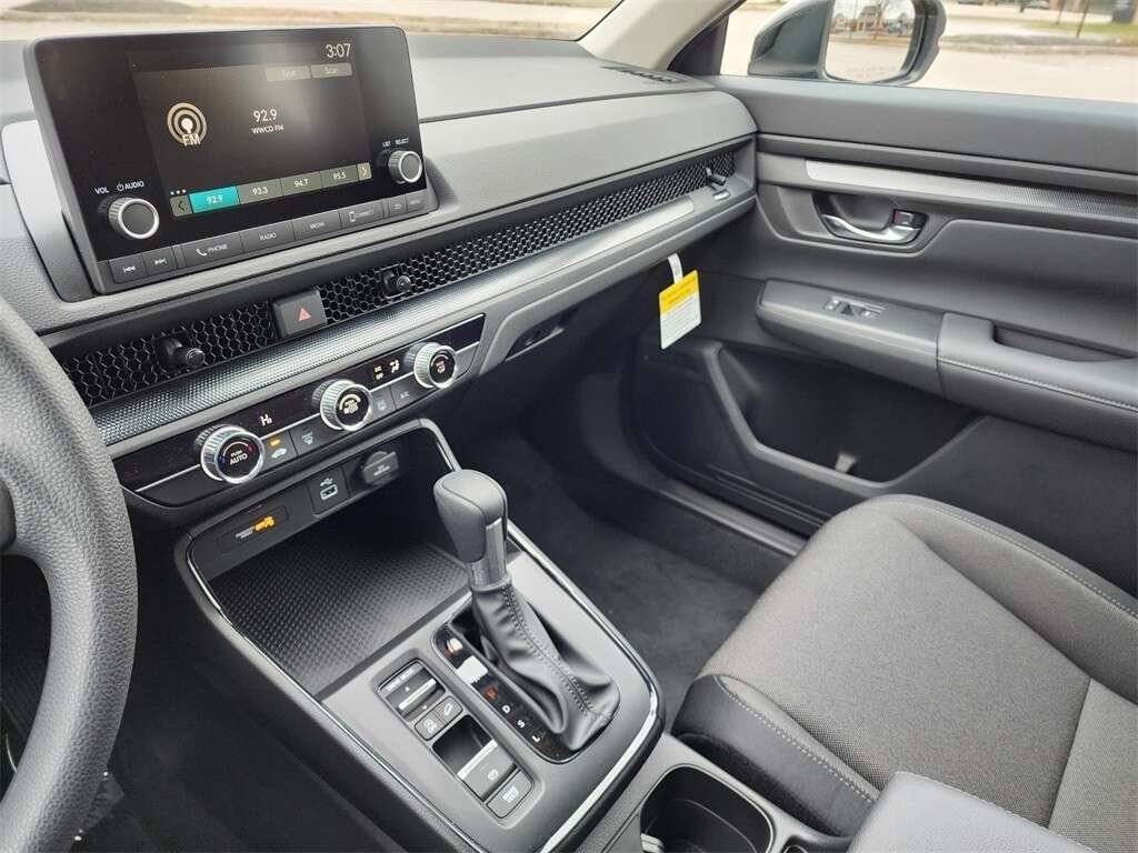 Used 2024 Honda CR-V LX image 25