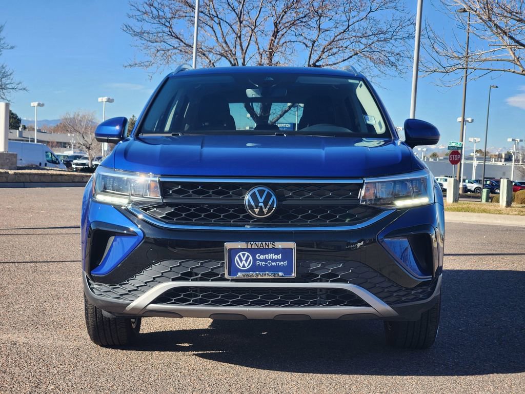 Certified 2024 Volkswagen Taos SE image 5