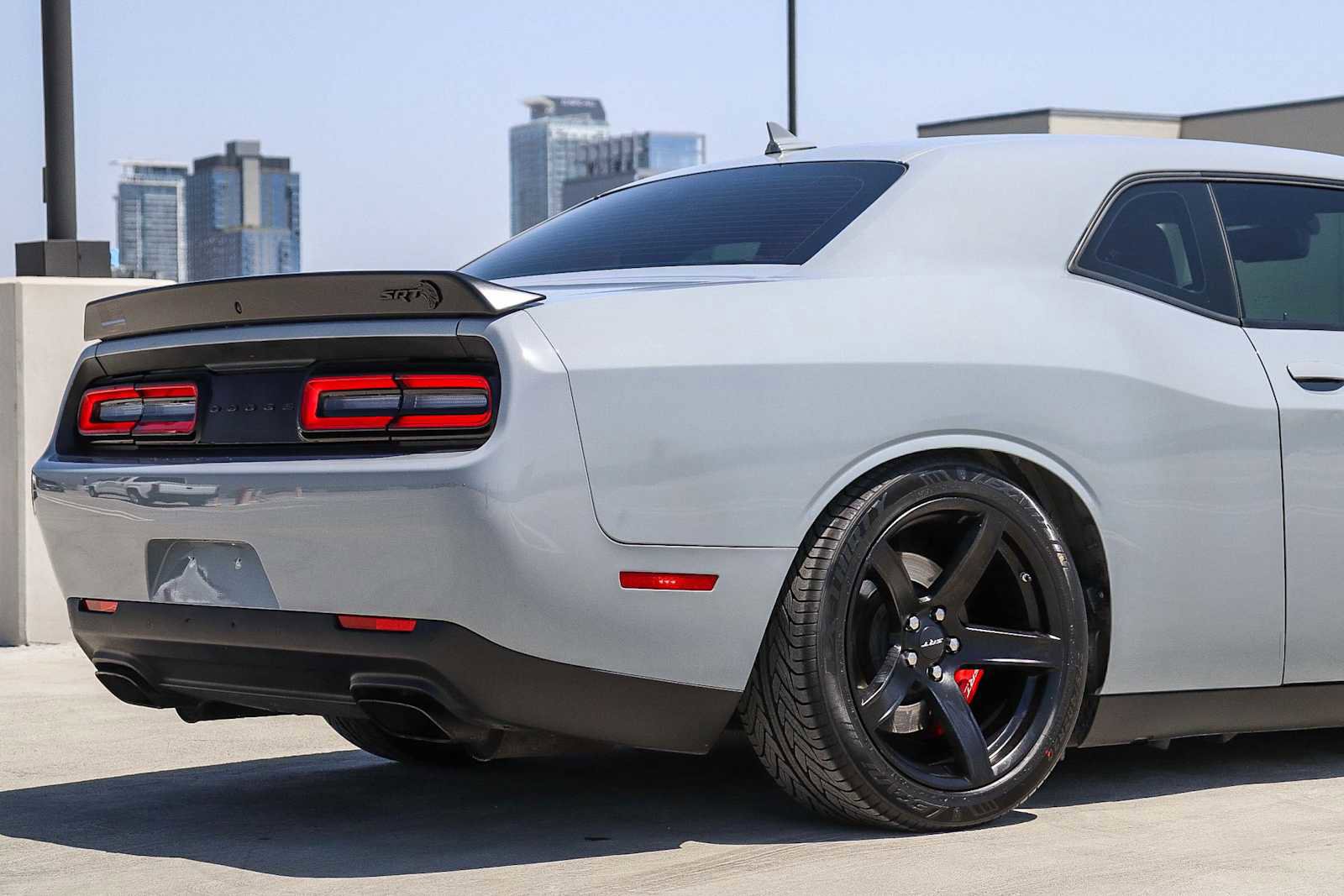Used 2022 Dodge Challenger SRT Hellcat w/ Plus Package RWD image 9