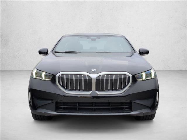 Used 2026 BMW 530i xDrive w/ Premium Package AWD/4WD image 6