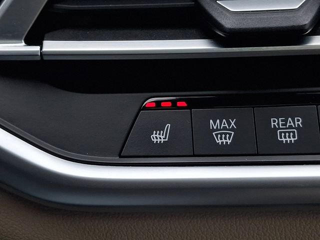 Used 2021 BMW X5 xDrive40i AWD/4WD image 25