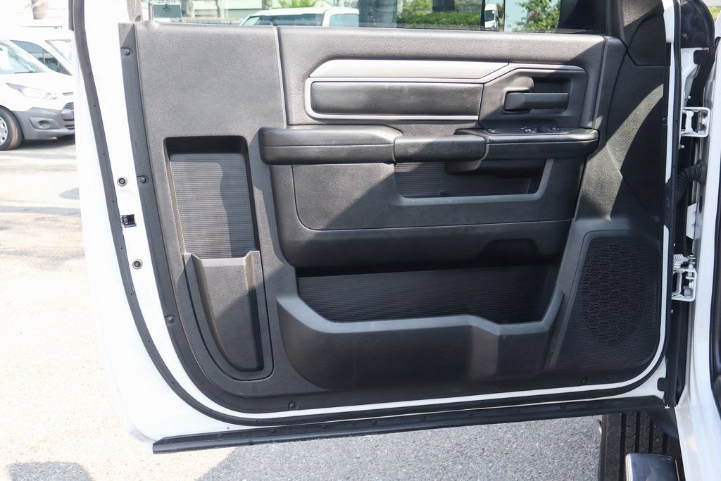 Used 2021 RAM 4500 Tradesman RWD image 12