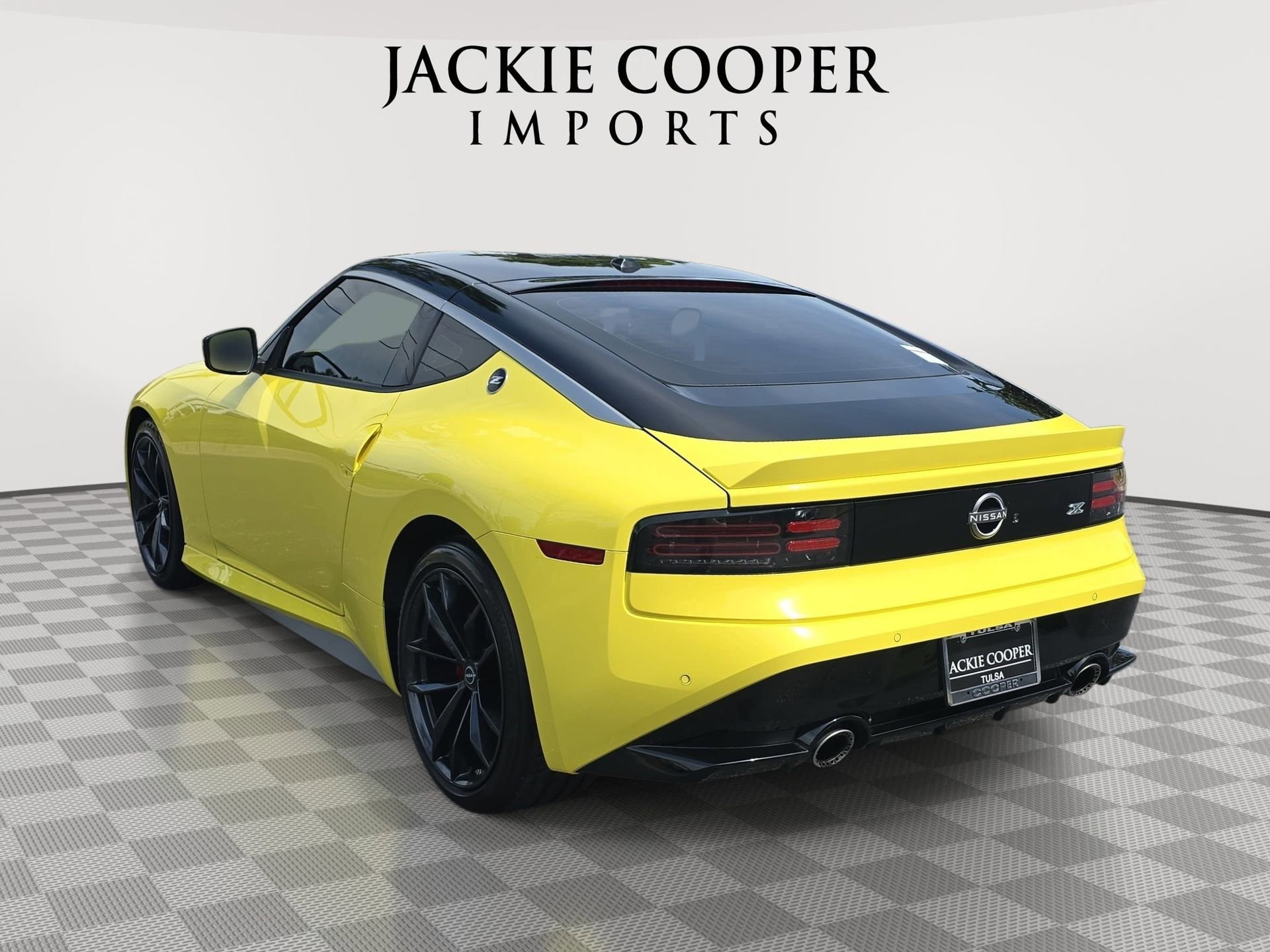 Used 2024 Nissan Z Performance w/ Floor Mat Package RWD image 7