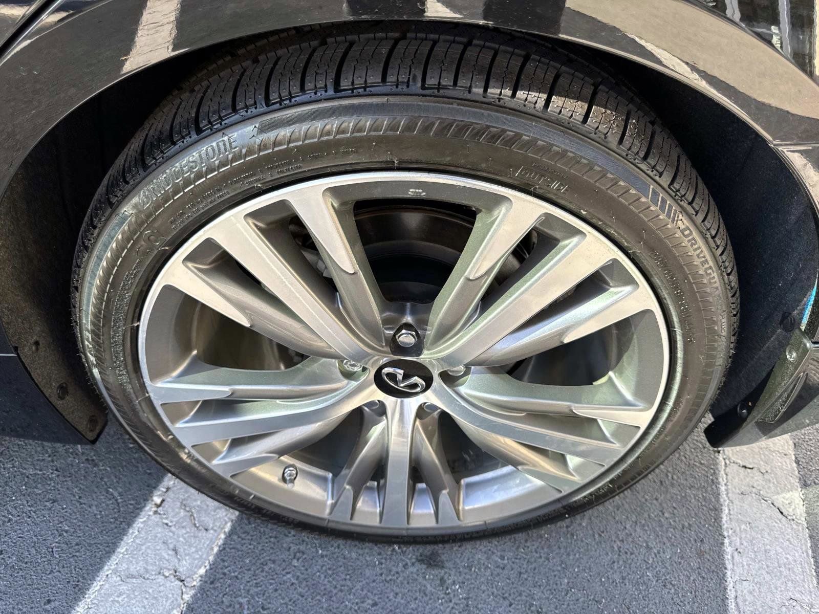 Certified 2022 INFINITI Q50 Sensory image 30