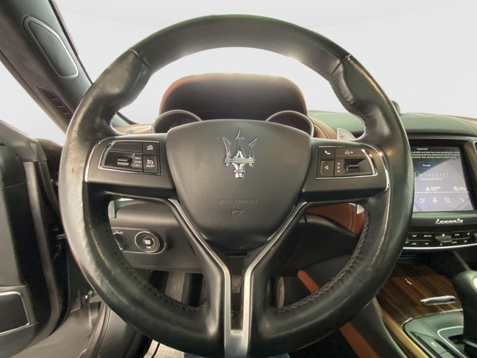 Used 2017 Maserati Levante S AWD/4WD image 25